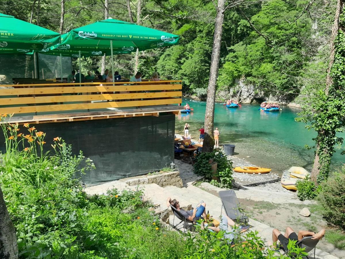 Hotel Rafting Camp Encijan Foca Esterno foto